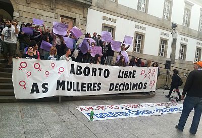 17-09-28 ActoDereitoAbortoVigo03.jpeg